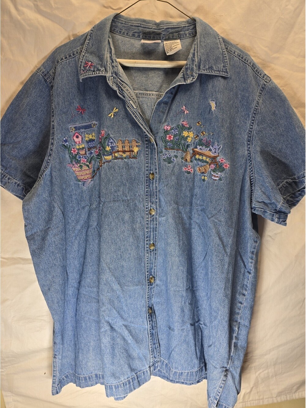Vintage Bobbie Brooks Womens 22W 24W Embroidered Garden Denim Shirt Plus